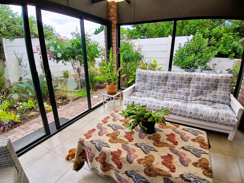 3 Bedroom Property for Sale in Stilbaai Wes Western Cape